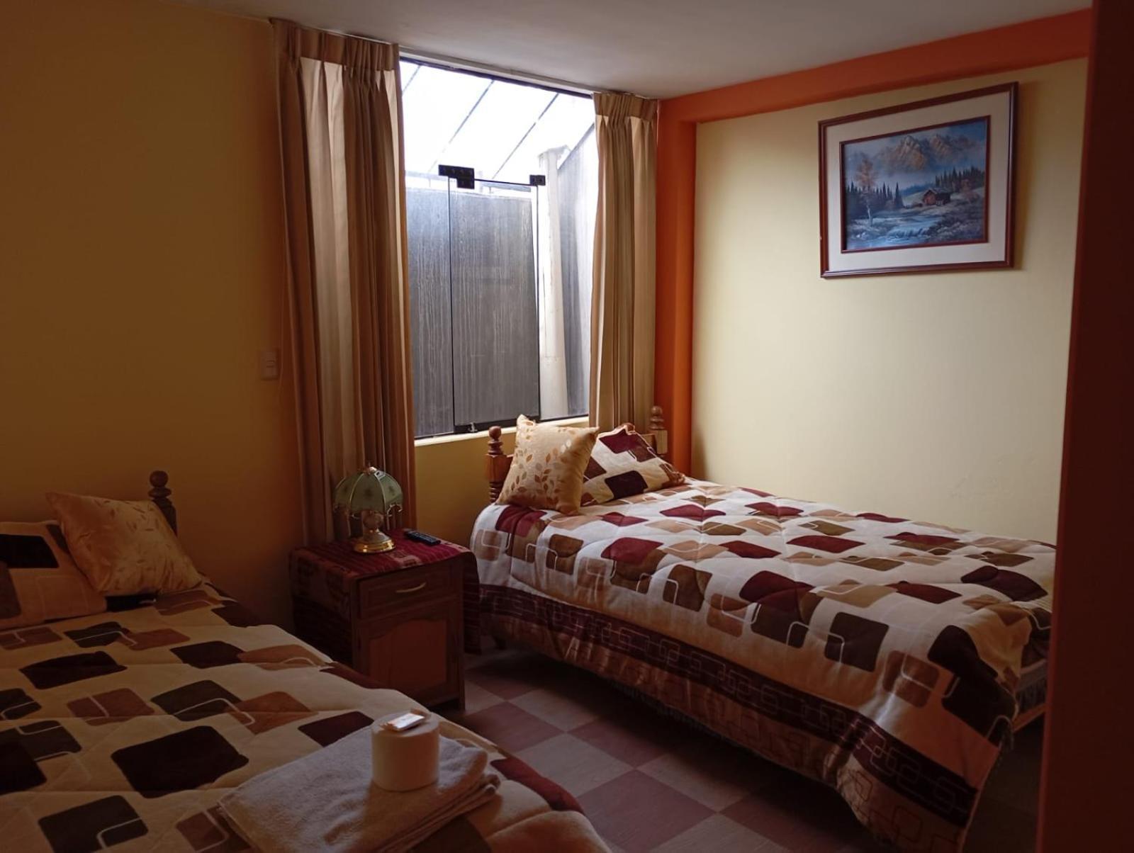 Hostal Vista Al Lago Titicaca ปูโน ภายนอก รูปภาพ